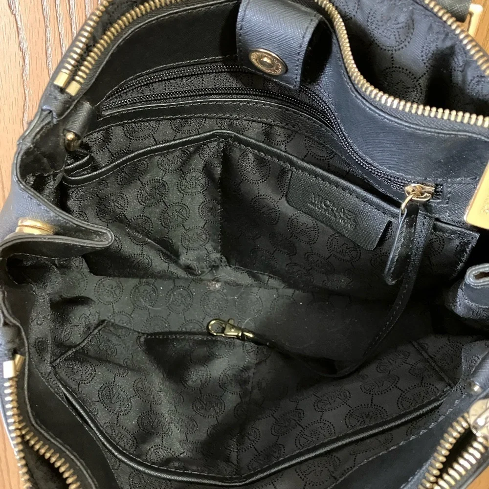 Michael Kors Genuine Satchel Handbag 30S4GTVS6L